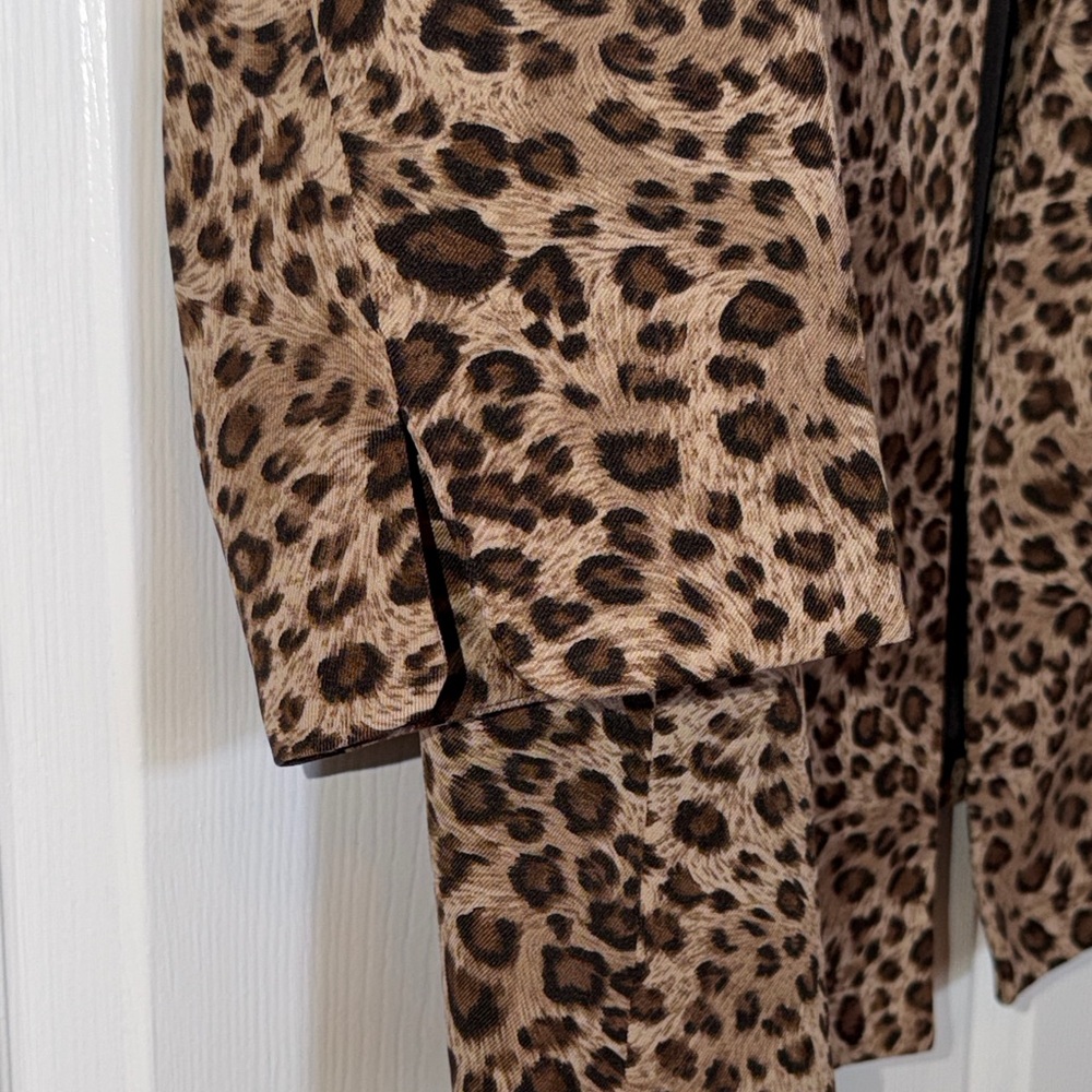 Kim Rogers Leopard Print Women's Suit Jacket- like new! - Picture 5 of 8